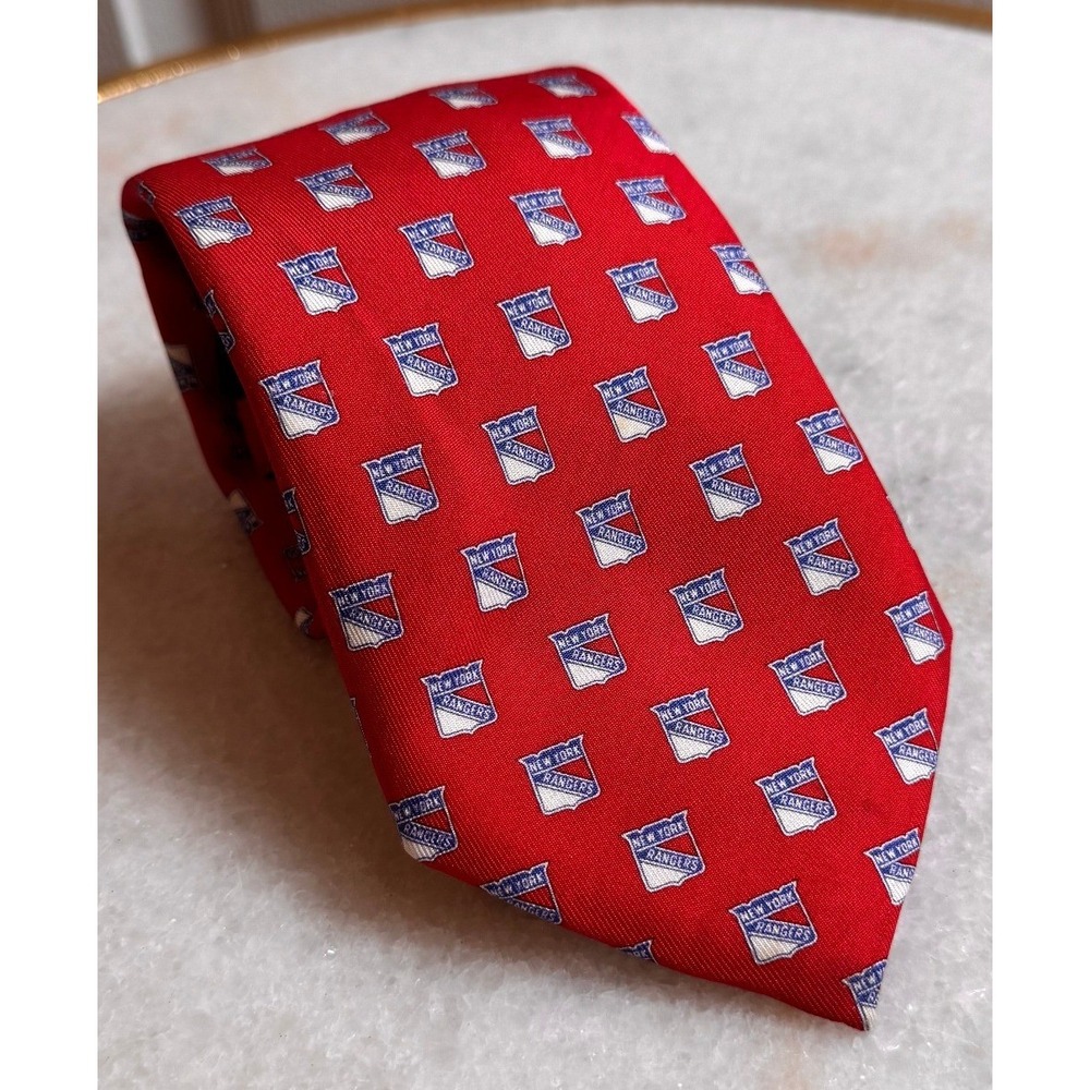 Vineyard Vines Mens New York Rangers NHL Silk Tie Red Shield Logo Made in USA
